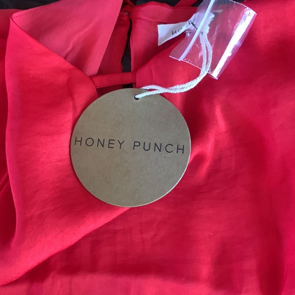 Honey Punch Bright Red Keyhole Strappy Tank Top Women's Medium NWT - Picture 8 of 10